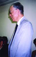 Профессор Ёсикадзу Накамура